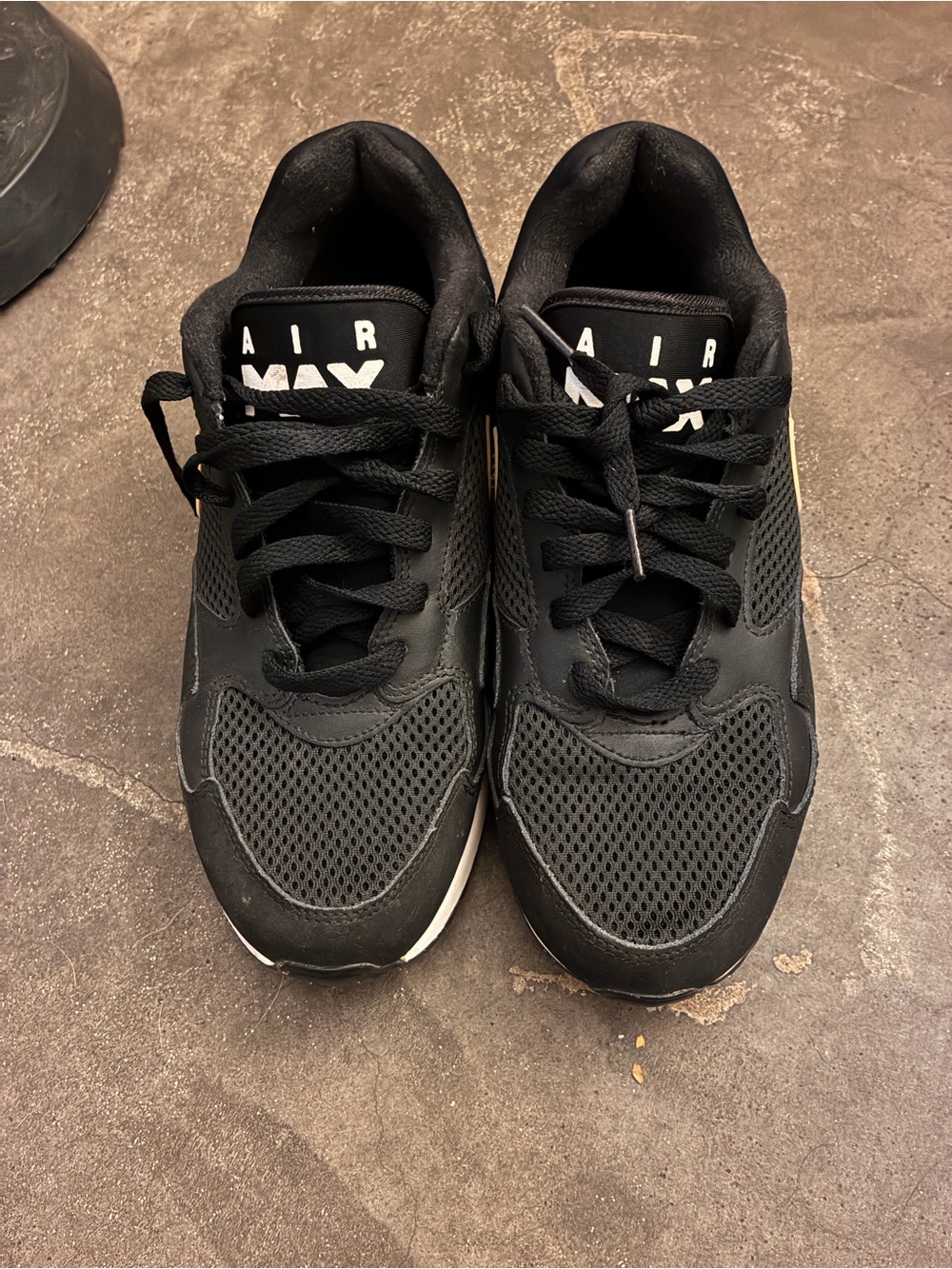 Nike Black Air Max Athletic Sneakers